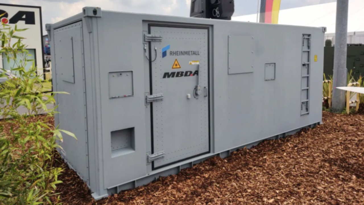 Lazer silahı için imzalar atıldı!