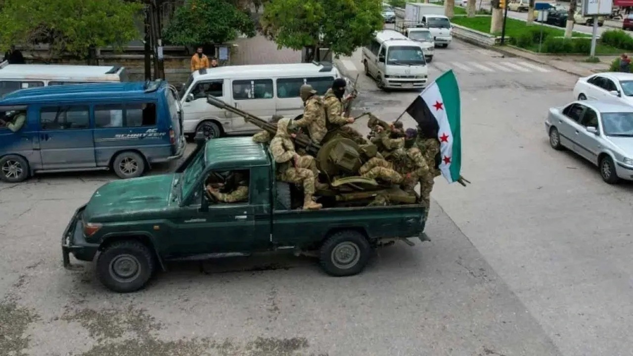 Lazkiye’de kalkışma: ‘’Sayın Şara’’ nasıl yeniden ‘’Colani’’ oldu?