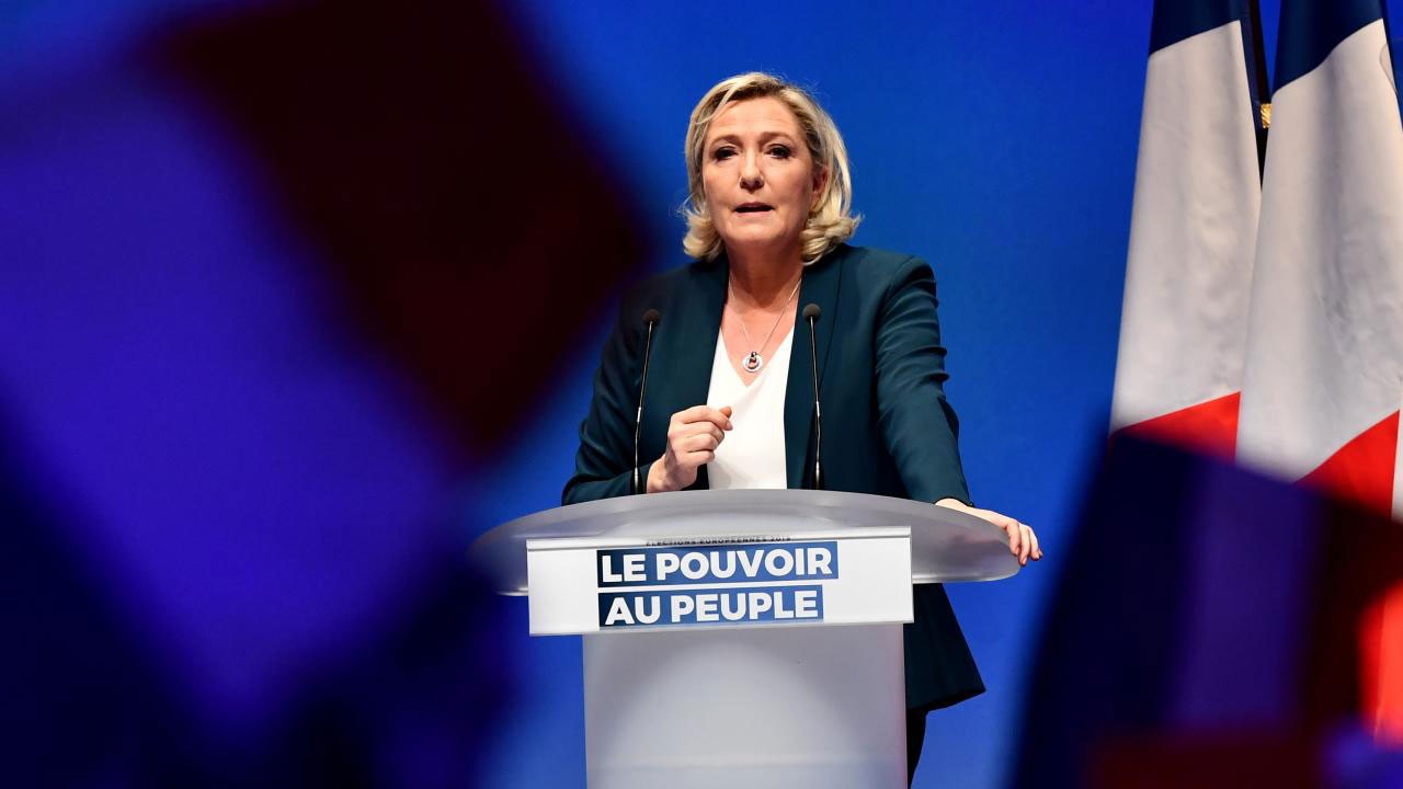 Le Pen istinaf mahkemesine güveniyor! Cumhurbaşkanlığına resmen aday oldu