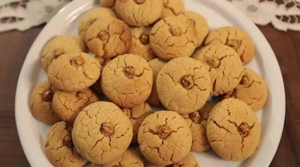 Leblebi tozu ile kurabiye nasıl yapılır? Leblebi kurabiye tarifi