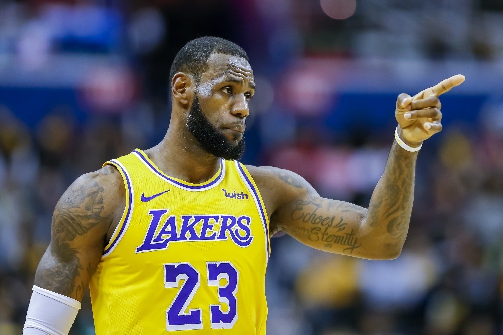 LeBron James, Michael Jordan’ı geçti 