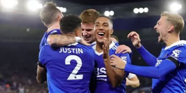 Leicester City ilk zaferini kazandı
