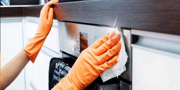 Lekelere karşı sirke ile yağ emrinizde