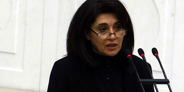 Lela Zana 'yemin' şartı konusunda ne dedi?