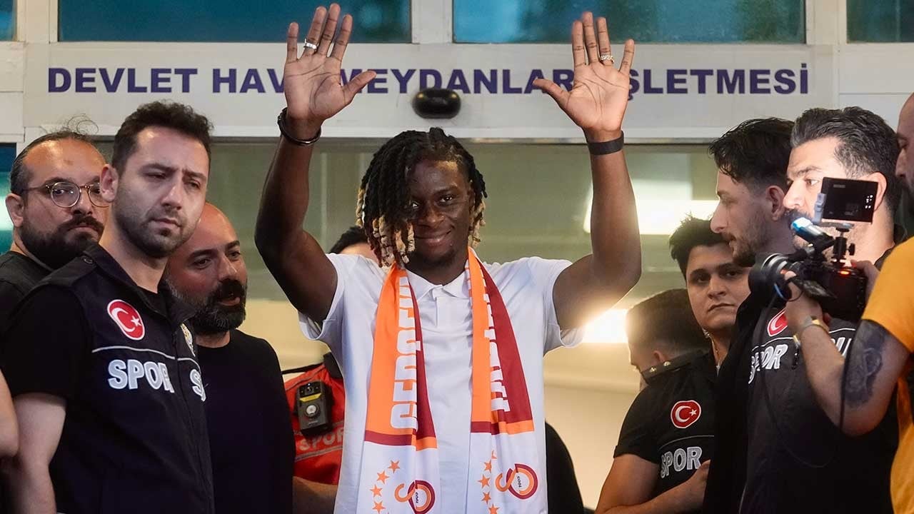 Lesley Ugochukwu, Galatasaray için İstanbul'a geldi