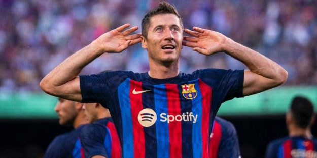 Lewandowski Barcelona'yı uçuruyor