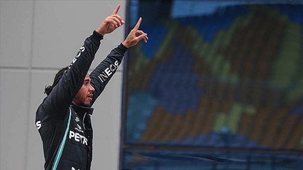 Lewis Hamilton'dan Türkiye'ye mesaj