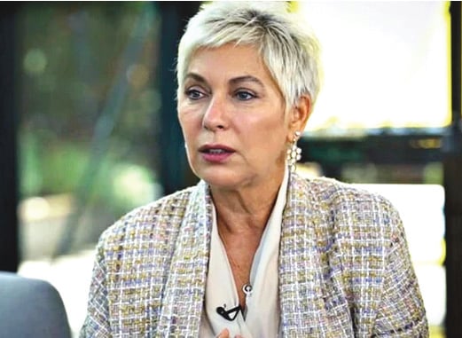 Leyla, kime küfür ettin?