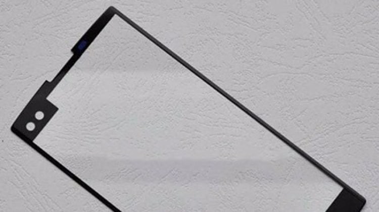 LG V30'dan detaylar geldi