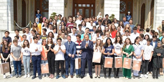 LGS birincilerine ödül yağıyor