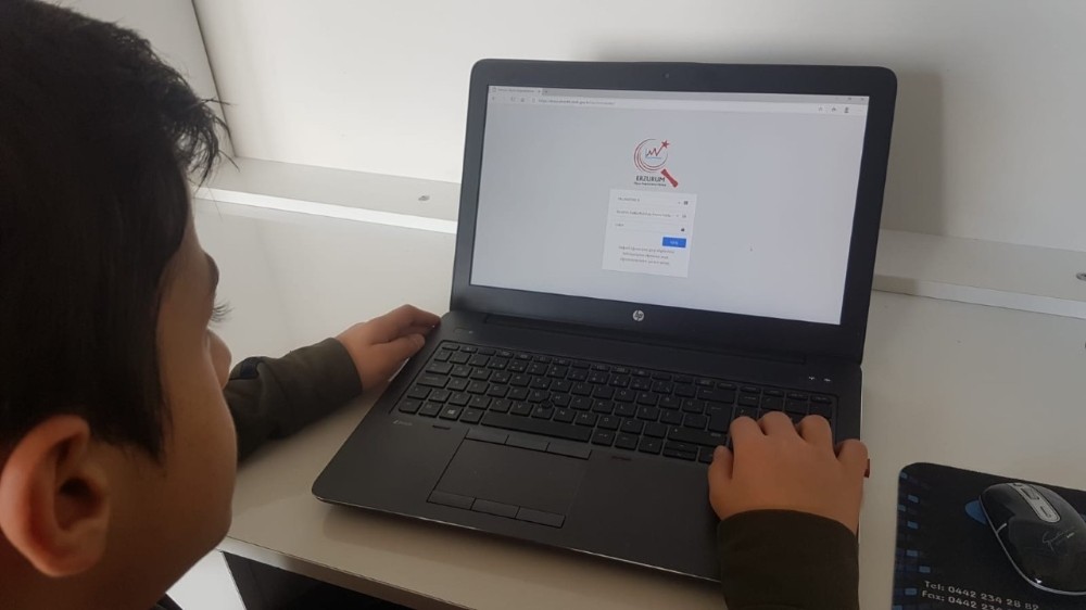 LGS öğrencilerine çevrim içi sınav desteği 