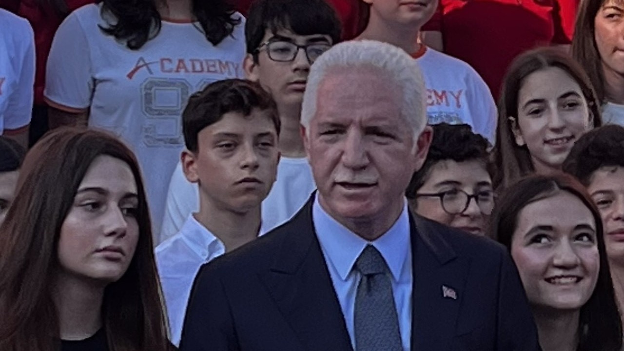 LGS Türkiye Birincileri İstanbul Valiliği’nde Ödüllendirildi