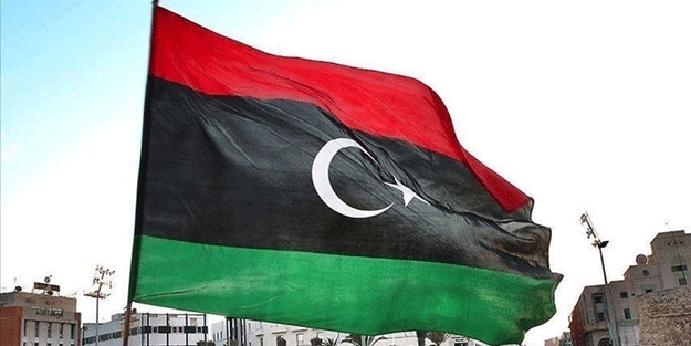 Libya'da 9 yıl hapis yatan Kaddafi dönemi yöneticilerinden Abdullah Mansur serbest kaldı