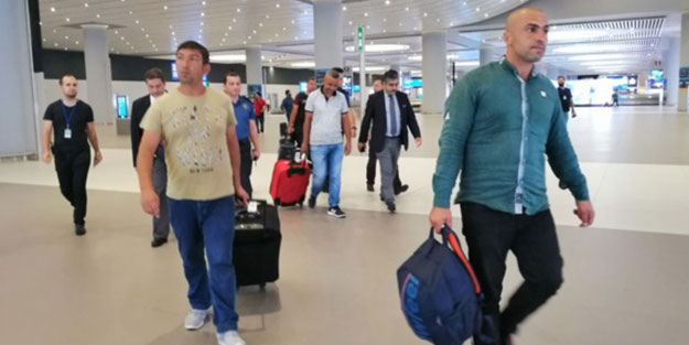 Libya'da rehin alınan 6 Türk yurda döndü! Yaşadıkları dehşet anlarını anlattılar
