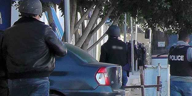 Libya'da Ulusal Petrol Kurumu'na saldırıda 2 kişi hayatını kaybetti