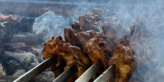 Libyalılar Ramazan ayında Türk restoranlarının müdavimi... Libya'da halk: Yemekler çok güzel...