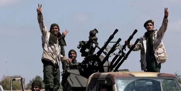 Libya'nın Tunus sınırı yakınlarında çatışma çıktı