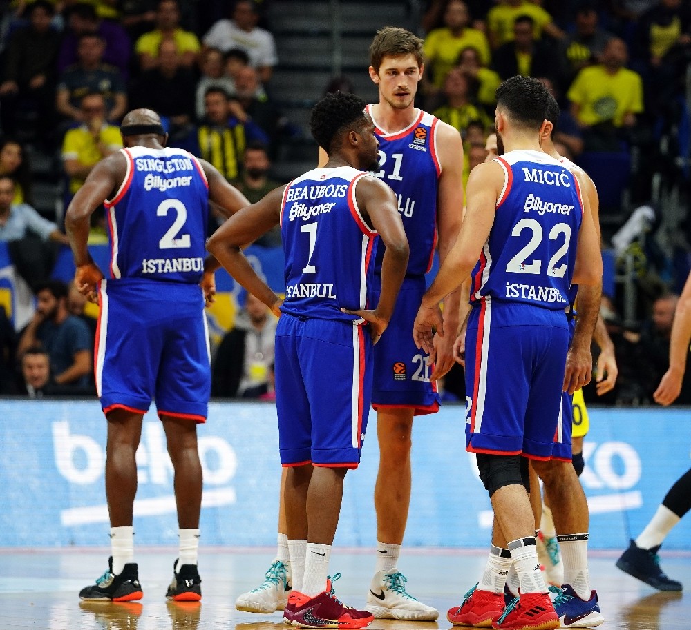 Lider Anadolu Efes’in konuğu CSKA Moskova 