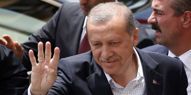 Liderler oylarını kullandı - FOTO