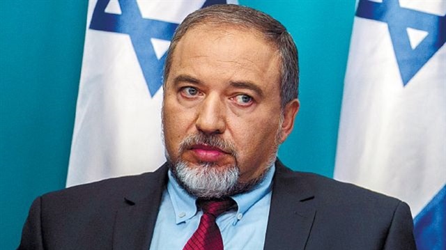 Lieberman Amerika'dan özür diledi