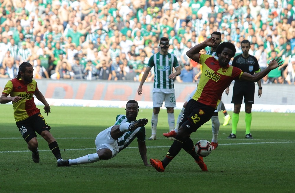 Lima Bursaspor’dan ayrıldı 