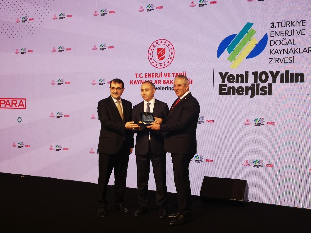 Limak Enerji’ye zirvede ödül 