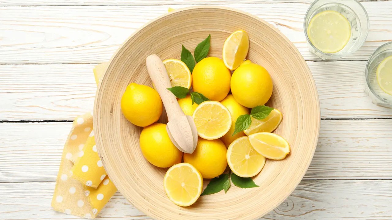 Limon buzdolabında aylarca bozulmuyor: işte limon saklama yöntemleri için çözüm! Püf noktası