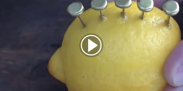 Limon kullanarak ateş yaktı!