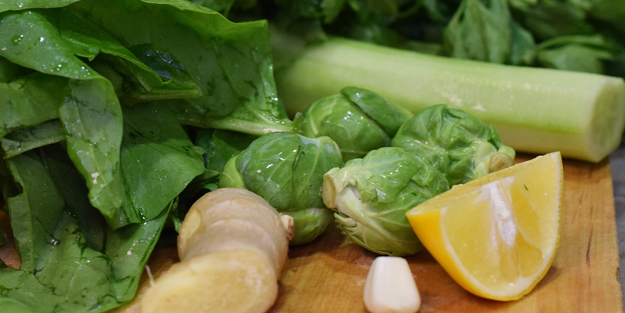 Limon, sarımsak ve maydanozun inanılmaz faydası: Duyan marketlere koşuyor! Limon deyip geçmeyin