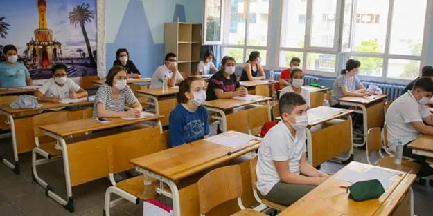 Lise birinci dönem ders notları nasıl verilecek? Lise birinci dönem sınavları ne zaman yapılacak?