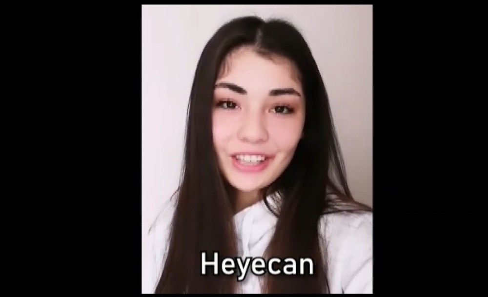 Lise öğrencileri evlerinden 19 Mayıs klibi çekti 