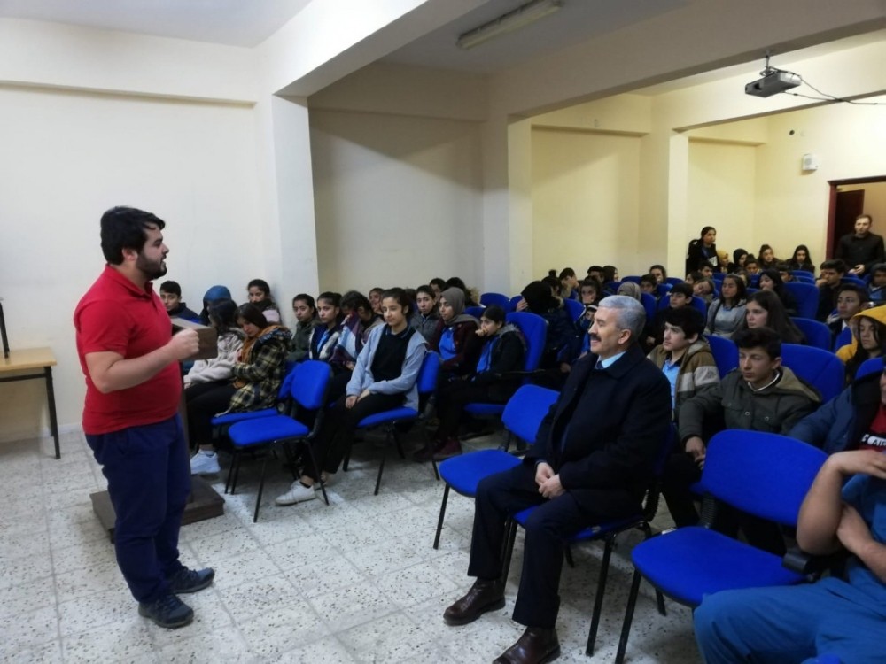 Lise öğrencilerine korona virüsü anlatıldı 