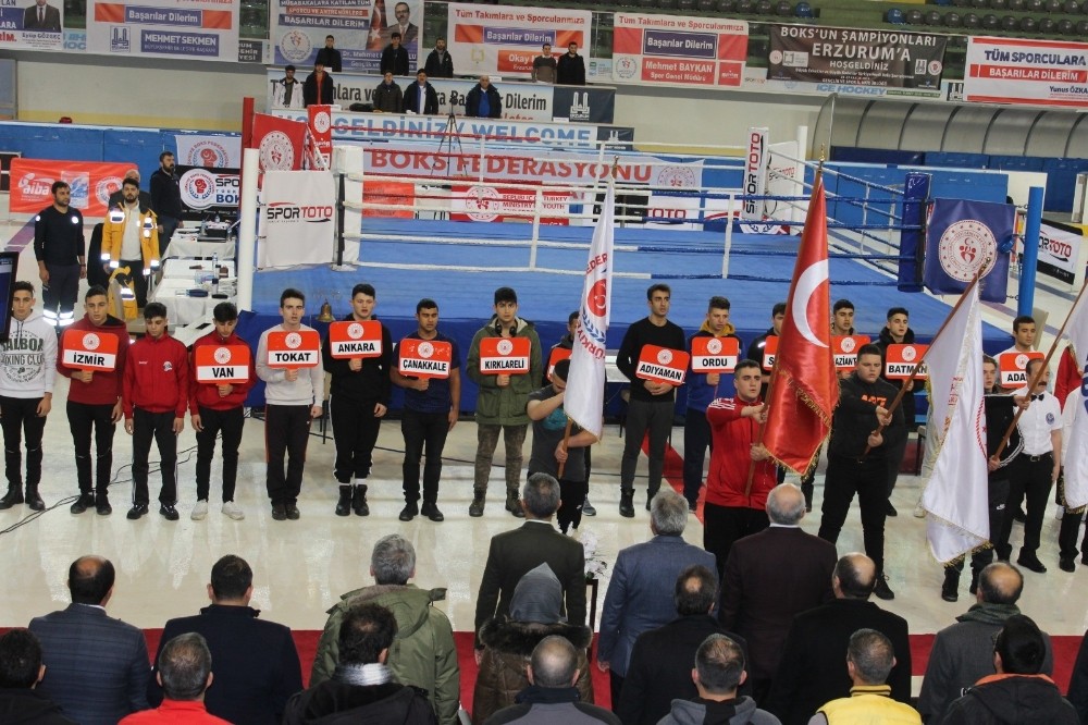 ‘Liseler Arası Türkiye Boks Şampiyonası’ Erzurum’da başladı 