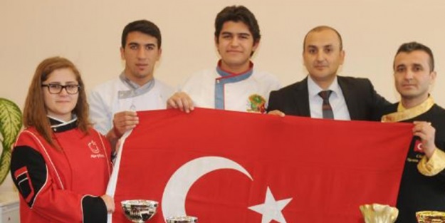 Liseli aşçı 2 yılda 12 ödül kazandı
