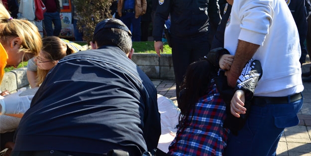 Liseli kızlar alkolden zehirlendi!