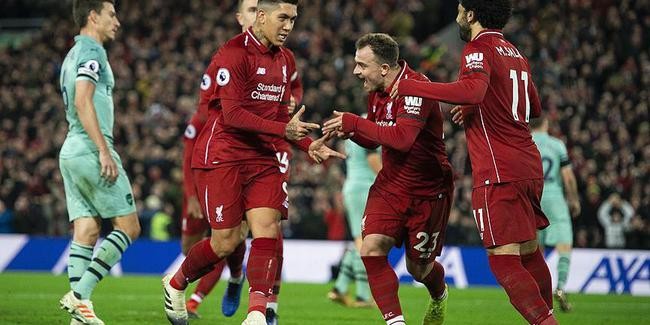 Liverpool, Arsenal'i farklı yendi