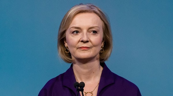 Liz Truss kimdir? Liz Truss niye istifa etti?