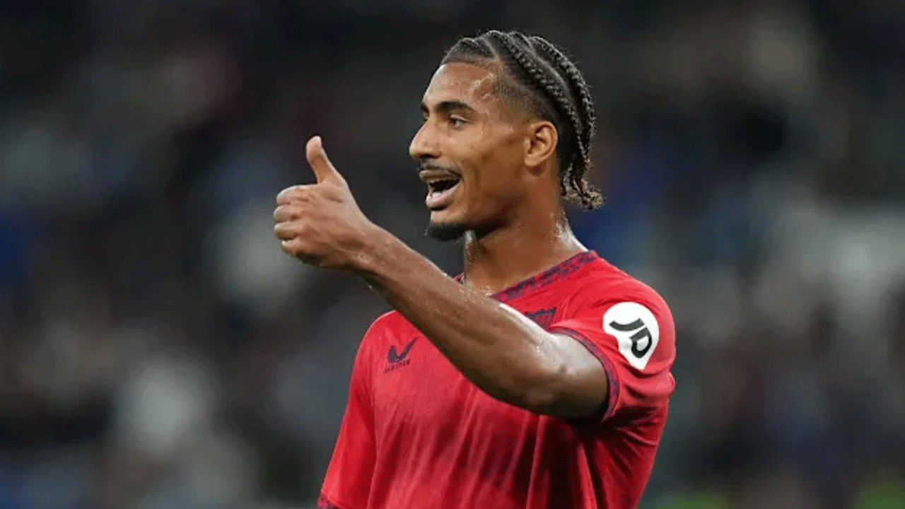 Loic Bade artık Bayer Leverkusen'de