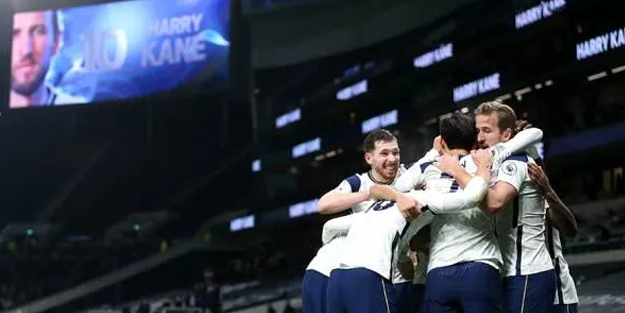 Londra derbisinde gülen taraf Tottenham oldu