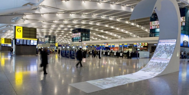 Londra Havalimanı boşaltıldı!