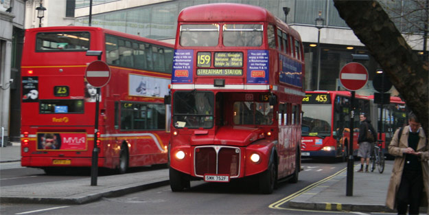 Londra otobüslerinde 