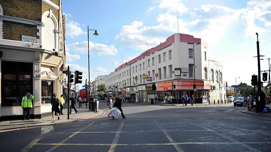 Londra polisinden Türkçe Twitter hesabı