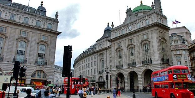 Londra'da sonik patlama!