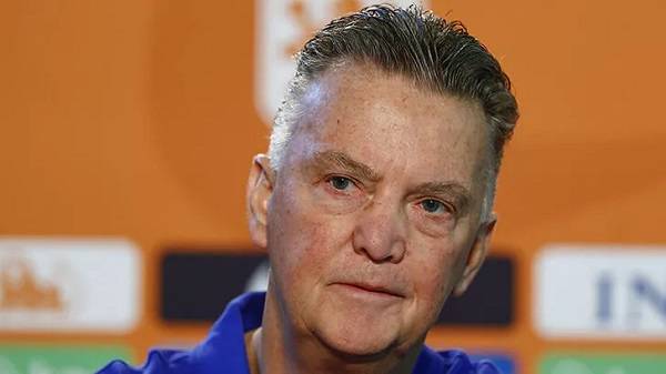 Louis van Gaal kimdir kaç yaşında?