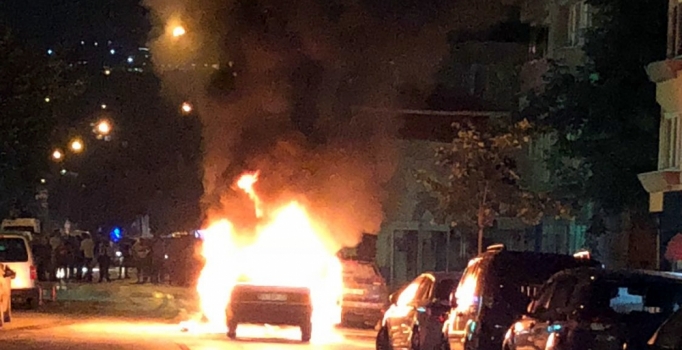 LPG'li otomobil alev alev yandı