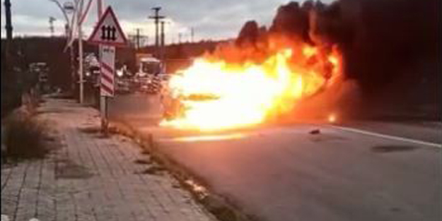 LPG’li otomobil alev topuna döndü! Canını araçtan atlayarak kurtardı