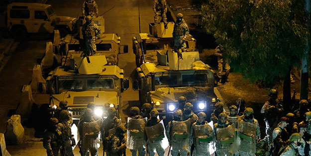 Lübnan'da sular durulmuyor