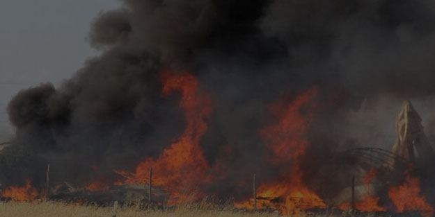 Lübnan'da Suriyeli mültecilerin çadırı kundaklandı