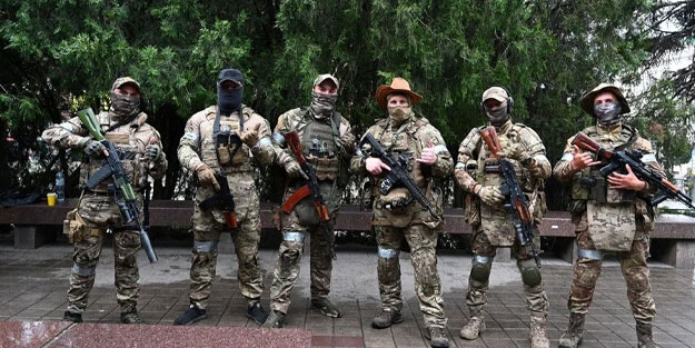 Lukaşenko, Polonya'yı 'Wagner'le tehdit etti