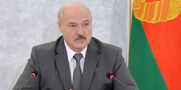 Lukaşenko'dan bomba iddia: O ülke Ukrayna'nın batısını ele geçirmek istiyor!